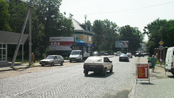 Фото рекламной плоскости по адресу вул. Стуса