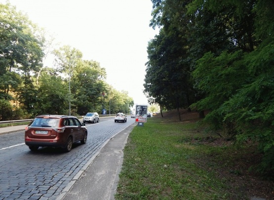 Фото рекламної площини за адресою Днепровский спуск, к Набережной, из центра