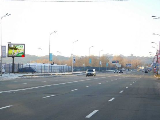 Фото рекламной плоскости по адресу Днепровская набережная 17 напротив