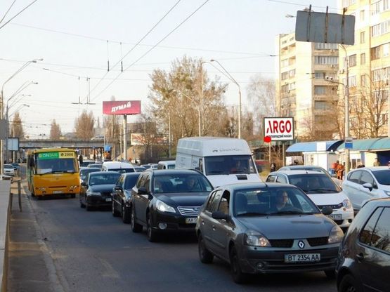 Фото рекламной плоскости по адресу Довженко Александра ул. 14