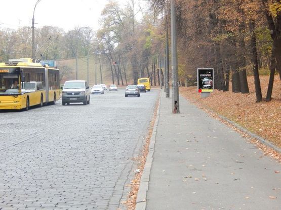 Фото рекламной плоскости по адресу Подольский спуск