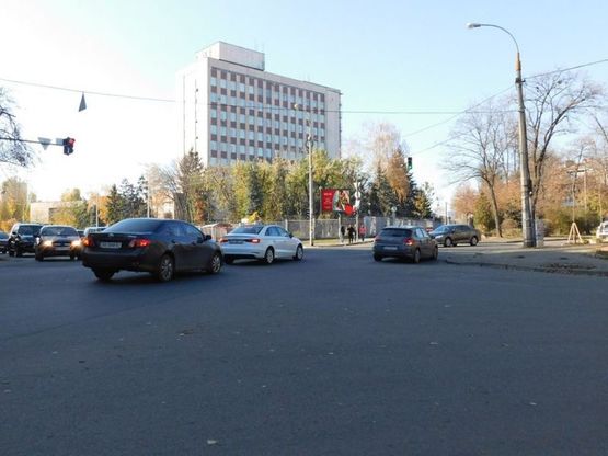 Фото рекламної площини за адресою Ванды Василевской ул./ул. Маршала Рыбалко