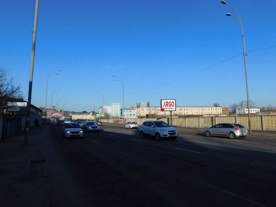 Фото рекламної площини за адресою Набережно-Луговаz вул. 23 навпротив