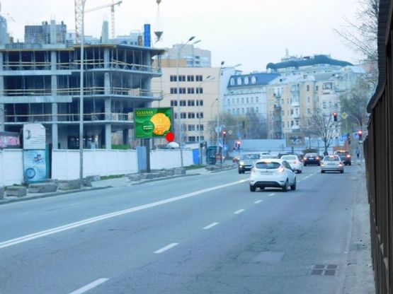 Фото рекламної площини за адресою Короленковская ул. 22