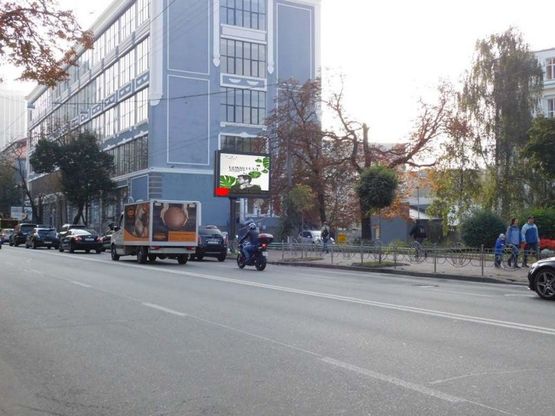 Фото рекламної площини за адресою Сечевых Стрельцов (Артема) ул. 27