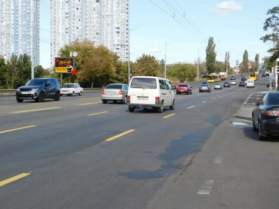 Фото рекламної площини за адресою Соборности пр-т (Воссоединения)