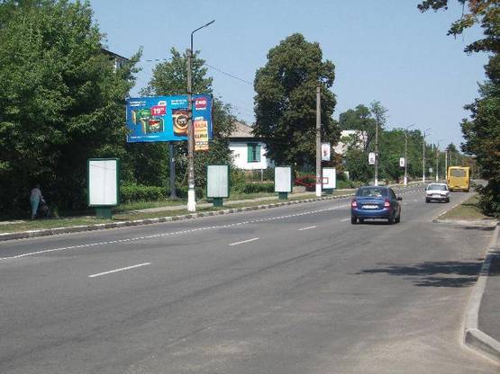 Фото рекламної площини за адресою вул. Декабристів, 9 - головна розв'язка міста, кафе "Ласощі"