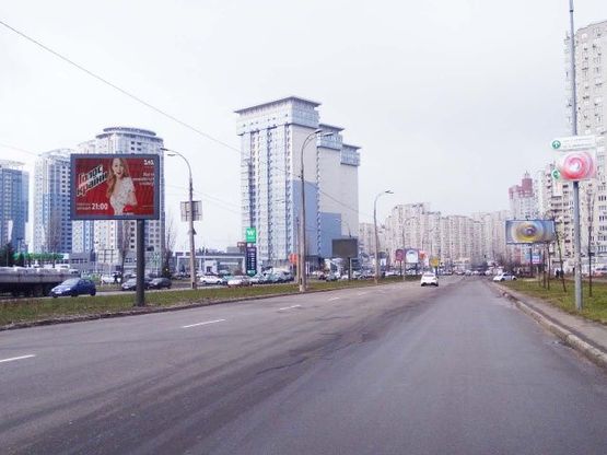 Фото рекламної площини за адресою Днепровская набережная ул., 33 (ТРЦ "Аркадия", в сторону Княжий затон ул.)