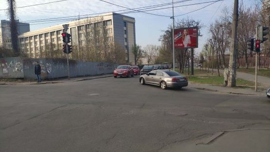 Фото рекламной плоскости по адресу Тататрская ул., -  Отто Шмидта ул.,26