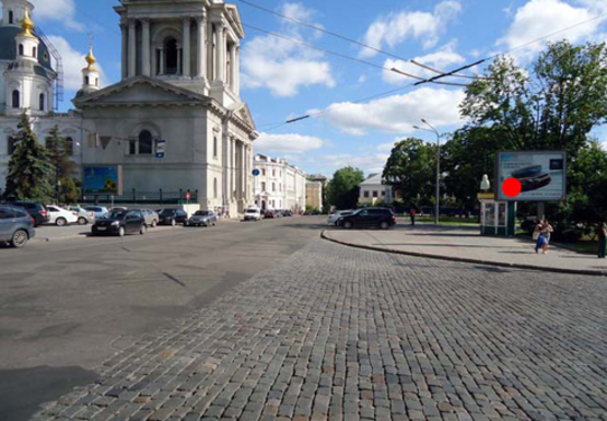 Фото рекламной плоскости по адресу Университетская ул. - Соборный спуск