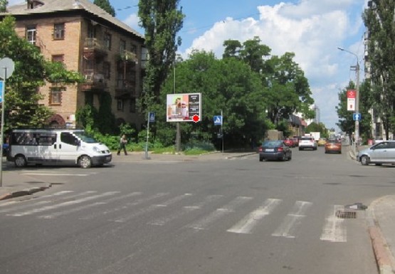Фото рекламной плоскости по адресу Межигорская ул. - Оболонская ул. , 21 (BackLit)