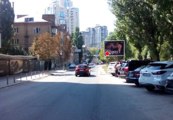 Фото рекламної площини за адресою Патриса Лумумбы ул., 15 (BackLit)