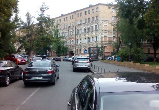 Фото рекламной плоскости по адресу Трехсвятительская ,ул. 4