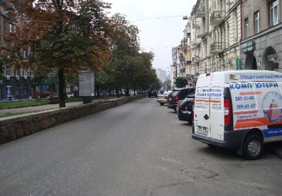 Фото рекламной плоскости по адресу Антоновича ул, 12