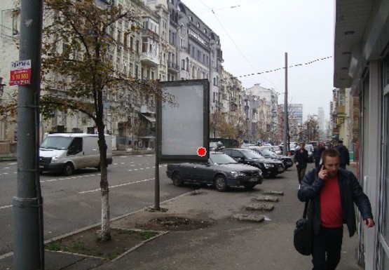 Фото рекламной плоскости по адресу Саксаганского ул., 45