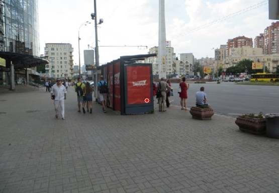 Фото рекламной плоскости по адресу Победы пл.
