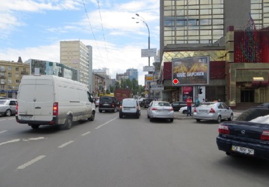 Фото рекламной плоскости по адресу Победы п-р. 1