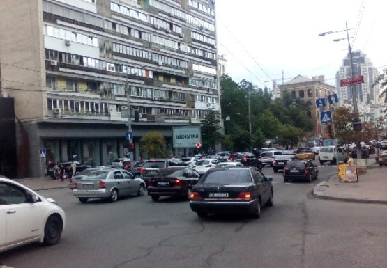 Фото рекламної площини за адресою Большая Васильковская ул., 94