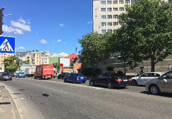 Фото рекламної площини за адресою Короленковская ул., 101