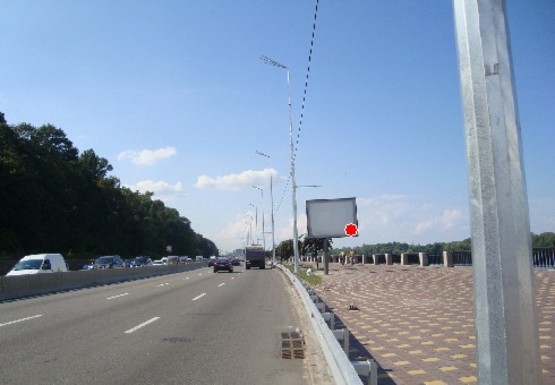 Фото рекламної площини за адресою Набережное шоссе