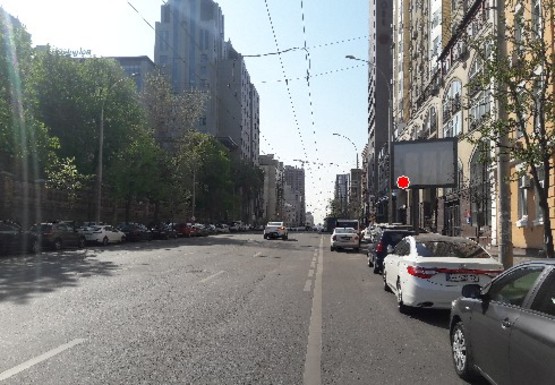 Фото рекламной плоскости по адресу Антоновича ул., 70 (Горького ул.)