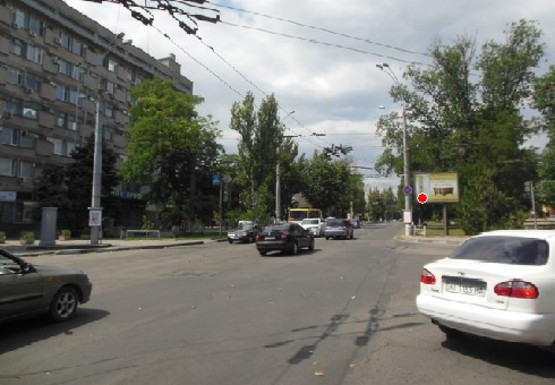 Фото рекламной плоскости по адресу Ушакова пр. - Перекопская ул. (BackLit)