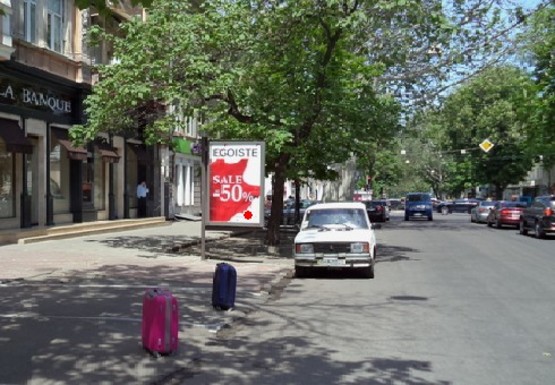 Фото рекламної площини за адресою Екатерининская ул., 22