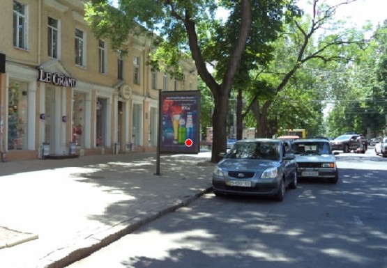 Фото рекламної площини за адресою Екатерининская ул., 29