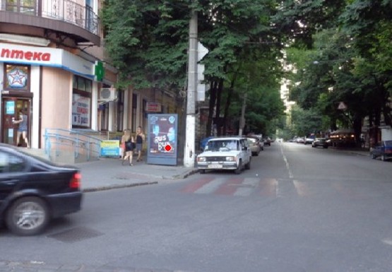 Фото рекламной плоскости по адресу Садовая ул., 20