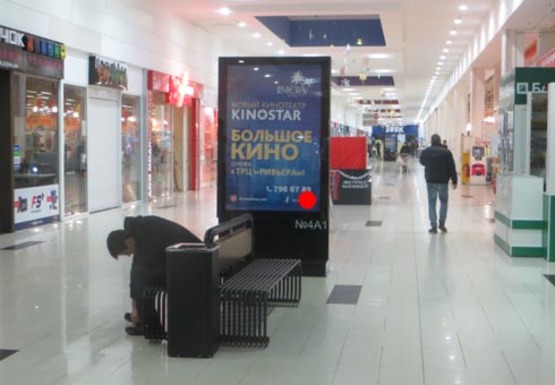 Фото рекламної площини за адресою ТЦ "Ривьера", холл №4 А1