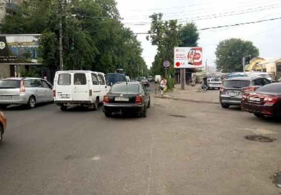 Фото рекламной плоскости по адресу Благовестная ул. - Небесной сотни ул. (BackLit)