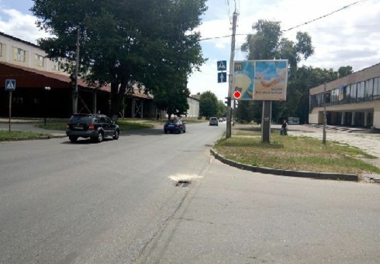 Фото рекламной плоскости по адресу Надпольная ул. - Дашковича ул. (BackLit)