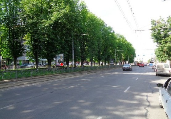 Фото рекламної площини за адресою Пирогова ул. [№10] (сквер)