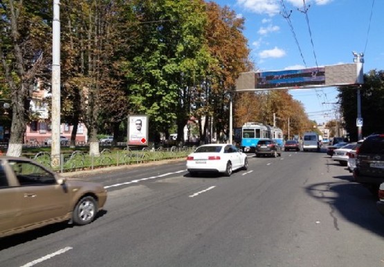 Фото рекламной плоскости по адресу Пирогова ул. [№18] (сквер)