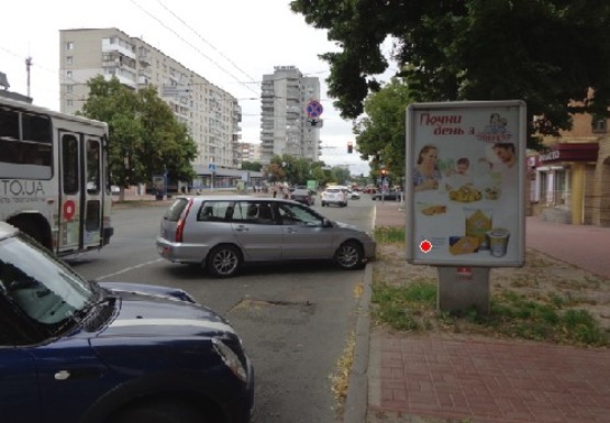 Фото рекламной плоскости по адресу Победы пр., 95