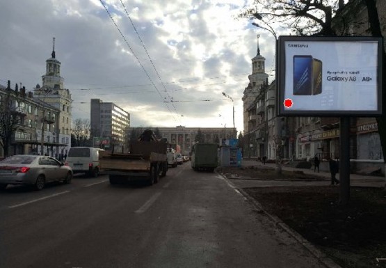 Фото рекламной плоскости по адресу Рабочая ул., 176