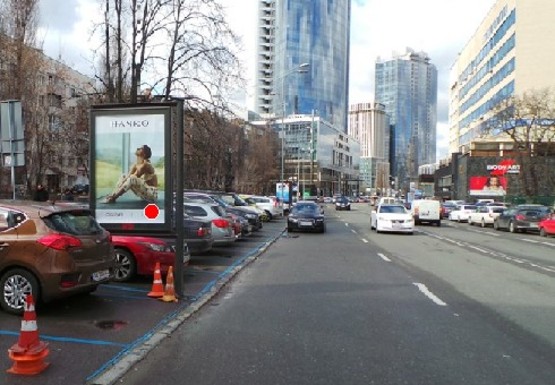 Фото рекламної площини за адресою Мечникова ул., 8