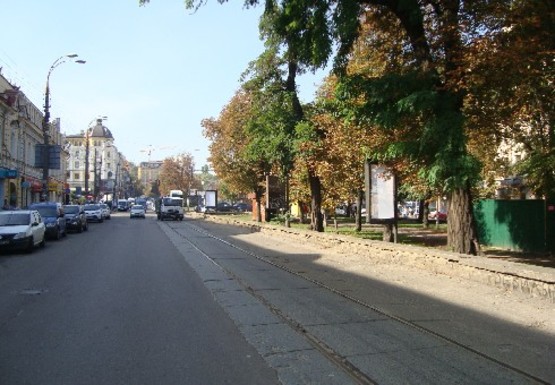 Фото рекламної площини за адресою Верхний Вал ул., 18