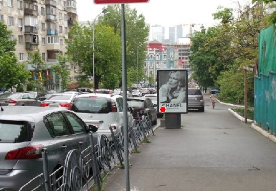 Фото рекламной плоскости по адресу Владимирская ул., 80-53