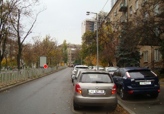 Фото рекламної площини за адресою М. Приймаченко б-р., 1/27