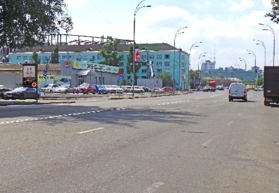 Фото рекламної площини за адресою Набережно-Луговая ул. - Юрковская ул.