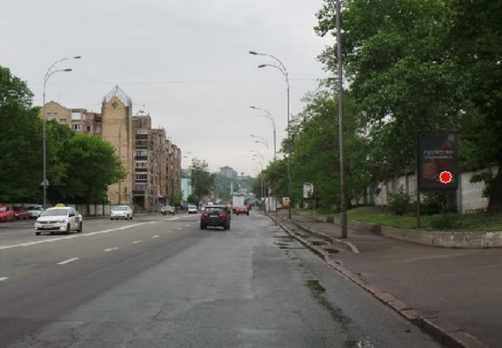 Фото рекламної площини за адресою Набережно-Луговая ул., 6