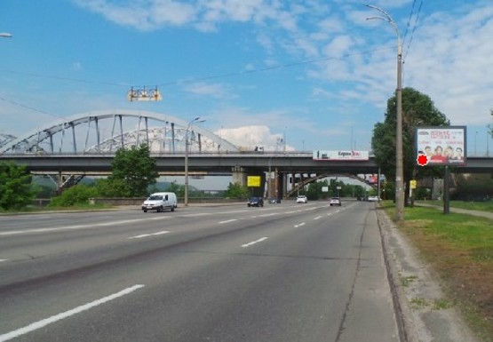 Фото рекламної площини за адресою Днепровская набережная