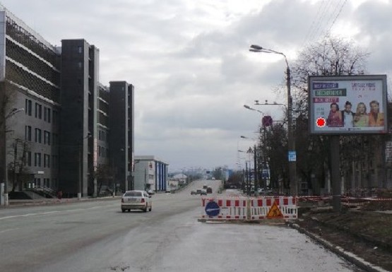 Фото рекламной плоскости по адресу Новоконстантиновская ул., 15
