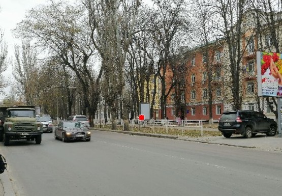 Фото рекламной плоскости по адресу Ушакова пр., 42