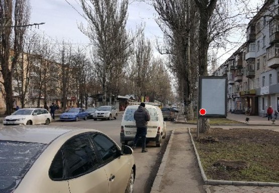 Фото рекламной плоскости по адресу Ушакова пр., 81