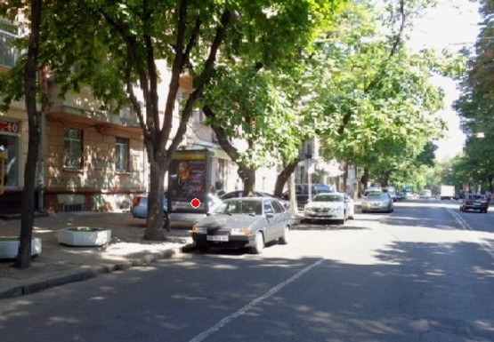 Фото рекламної площини за адресою Екатерининская ул., 36