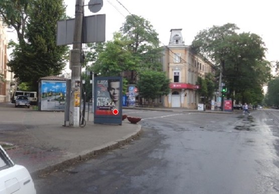 Фото рекламної площини за адресою Преображенская ул., 21