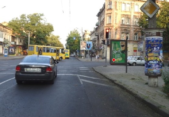 Фото рекламної площини за адресою Б. Арнаутская ул., 52 - Екатерининская ул.