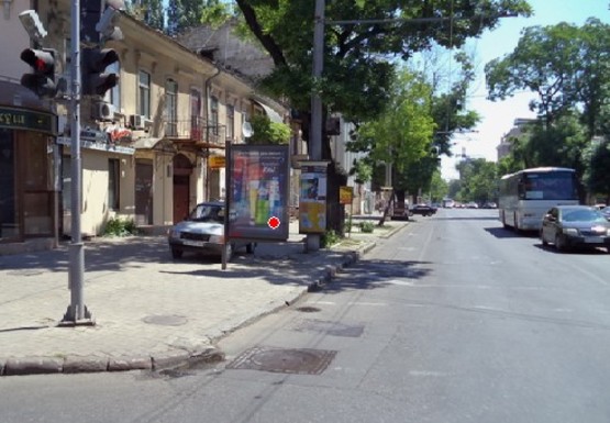 Фото рекламної площини за адресою Б. Арнаутская ул.,52 - Екатерининская ул.